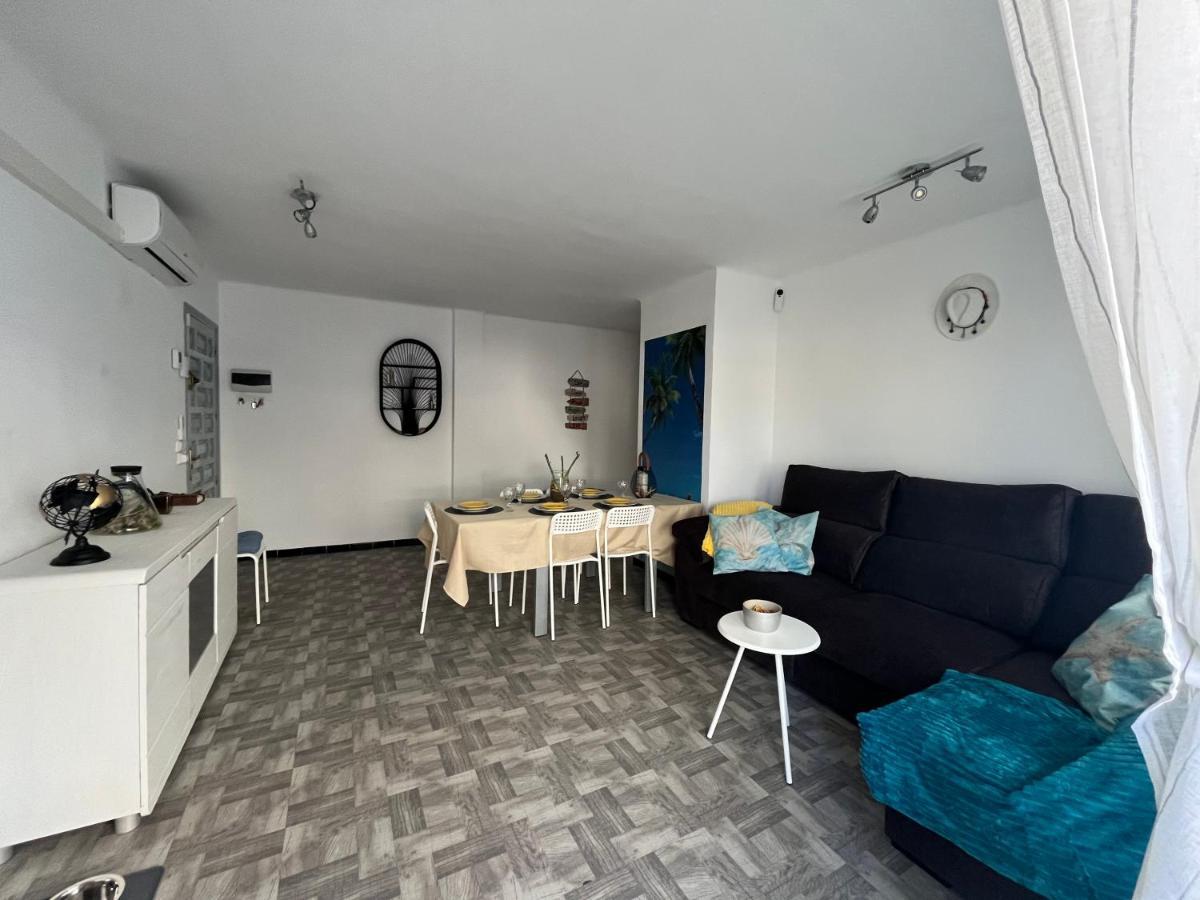 Piso Rita Daire Roses Dış mekan fotoğraf
